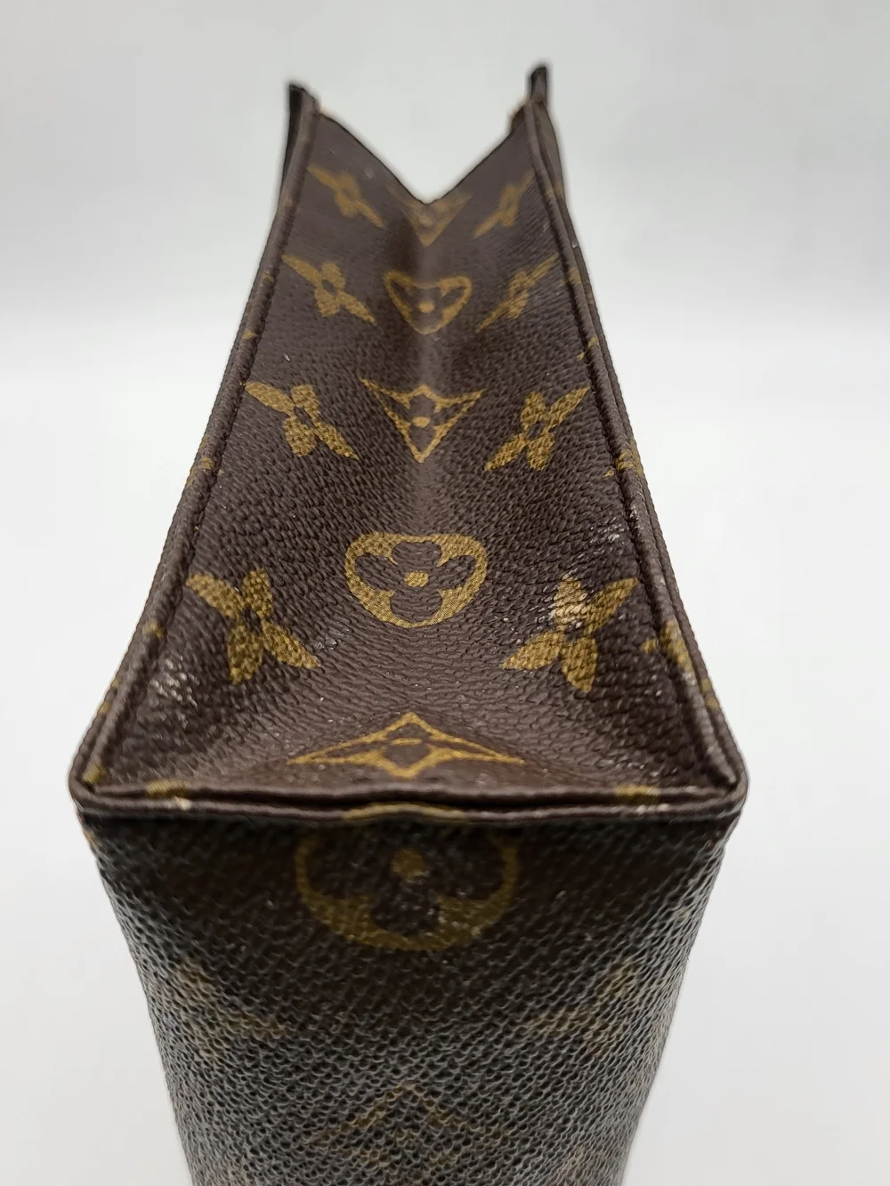 Louis Vuitton this authentic